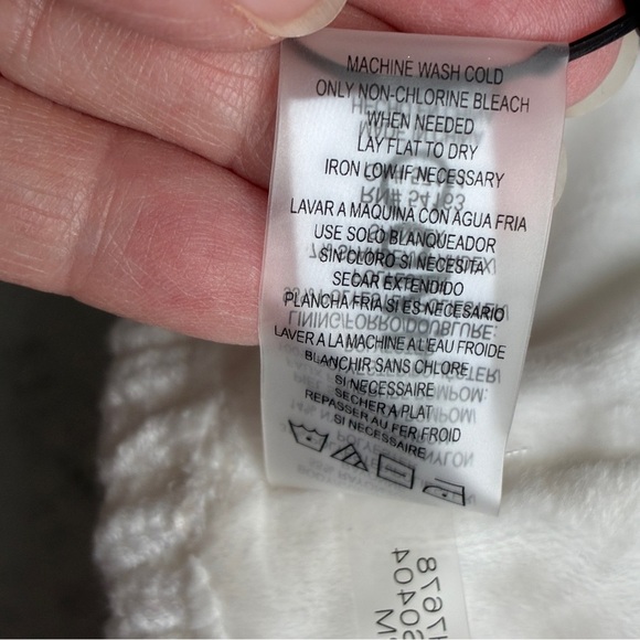 Calvin Klein White Knit Faux Fur Pom Beanie Hat - Picture 2 of 9